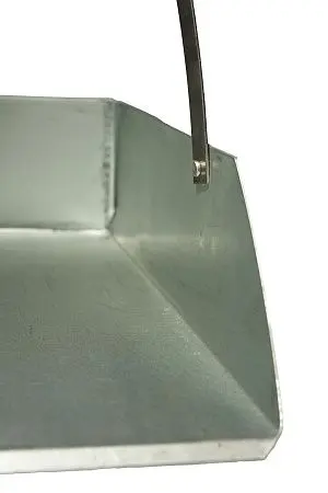 Фото №4 - Хозяйственный инвентарь: Совок дворницкий 390х320х90мм с удлиненной Т-образной ручкой 40см