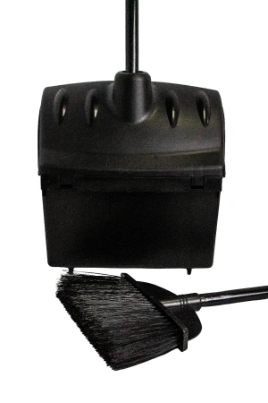 Вик: Совок-контейнер с крышкой + щетка черный MRY