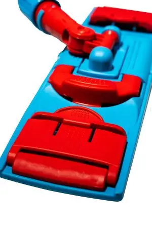 Вик: Держатель мопов 40см универсальный пластик Uctem